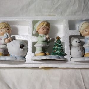 Homeco Vintage Christmas Boys.
